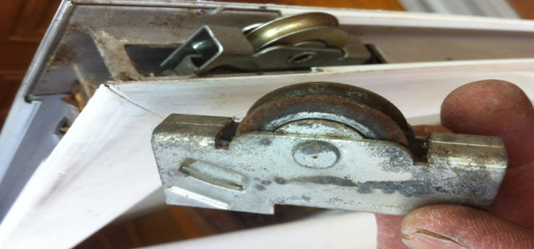 screen door roller repair in Diamond Springs